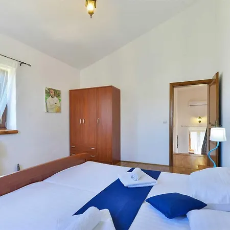 Toscana Sole With Pool Villa *