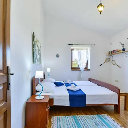Villa Toscana Sole With Pool Svetvincenat